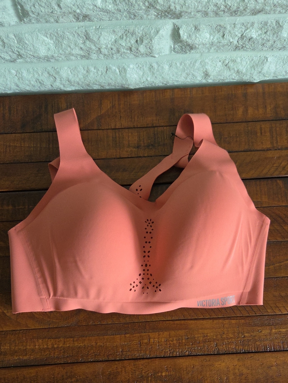 Nwot Victorias Secret Coral Sports Bra Size 34DD Angel Max